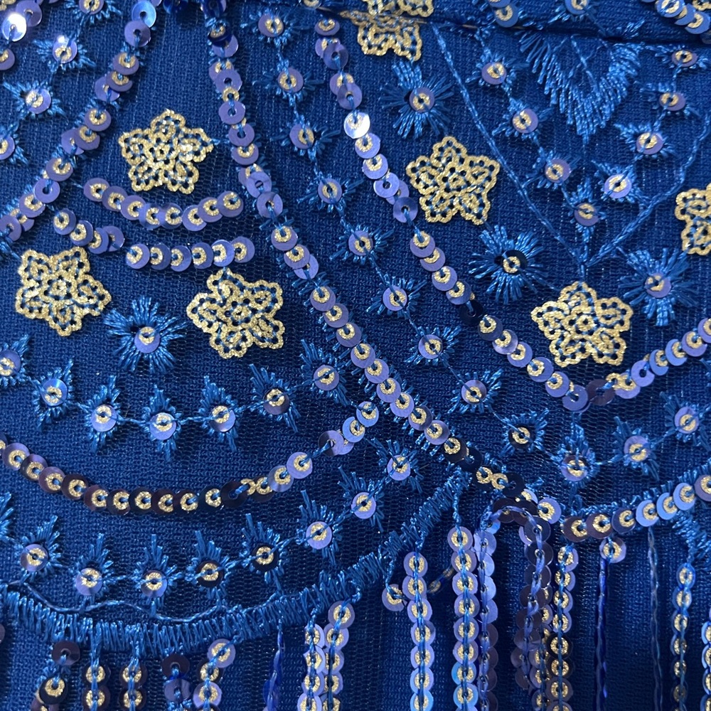 Elegant Blue Sequin Off-Shoulder Dress - Picture 5 of 5